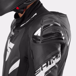 04_SHIMA_HYPER-RS_SUIT_MEN_WHITE_2500x2500